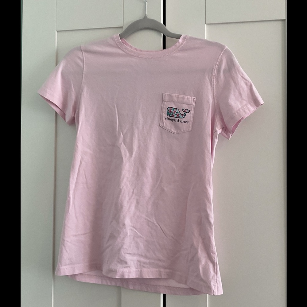 Vineyard Vines Pink Whale & Hibiscus Flowers Sz XS